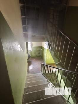 2-к квартира, вторичка, 46м2, 9/9 этаж