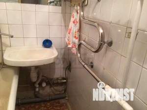 2-к квартира, вторичка, 44м2, 1/5 этаж