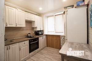 2-к квартира, вторичка, 43м2, 1/5 этаж