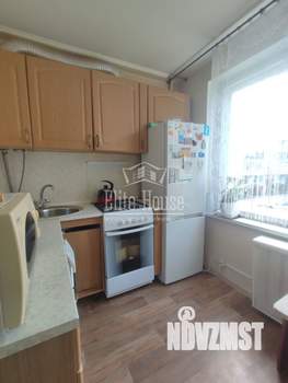 3-к квартира, вторичка, 58м2, 2/5 этаж