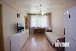 3-к квартира, вторичка, 49м2, 1/5 этаж