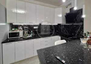 3-к квартира, вторичка, 99м2, 8/25 этаж