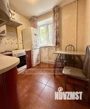 2-к квартира, вторичка, 42м2, 1/5 этаж