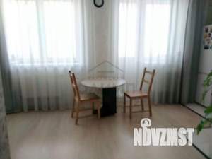 Студия квартира, вторичка, 38м2, 1/3 этаж
