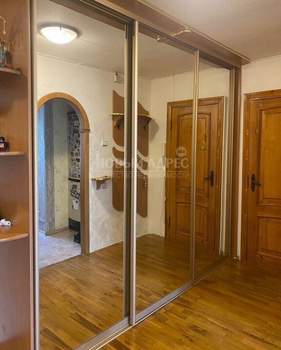 2-к квартира, вторичка, 53м2, 3/5 этаж