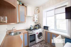 3-к квартира, вторичка, 58м2, 5/5 этаж