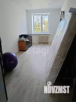 3-к квартира, вторичка, 58м2, 3/5 этаж