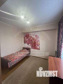 3-к квартира, вторичка, 48м2, 5/5 этаж