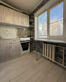 3-к квартира, вторичка, 59м2, 1/5 этаж