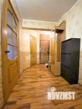3-к квартира, вторичка, 65м2, 1/9 этаж