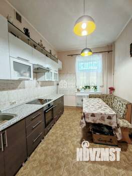 4-к квартира, вторичка, 127м2, 1/5 этаж