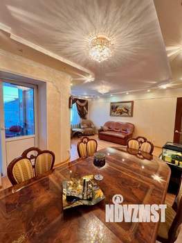 4-к квартира, вторичка, 120м2, 2/6 этаж