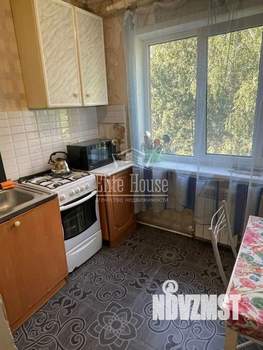 3-к квартира, вторичка, 60м2, 5/5 этаж