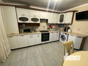 3-к квартира, вторичка, 74м2, 3/3 этаж