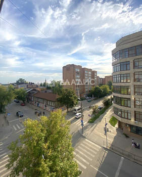 4-к квартира, вторичка, 124м2, 5/5 этаж