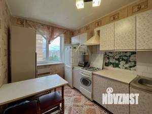 3-к квартира, вторичка, 64м2, 8/9 этаж