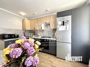 2-к квартира, вторичка, 53м2, 1/3 этаж