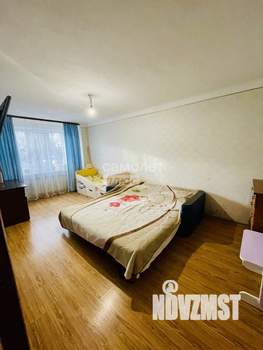 2-к квартира, вторичка, 53м2, 1/5 этаж