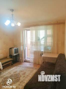 2-к квартира, вторичка, 49м2, 3/5 этаж