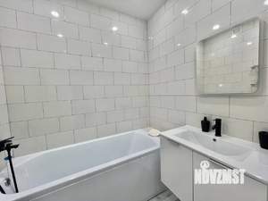2-к квартира, вторичка, 62м2, 1/9 этаж