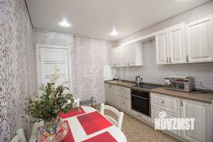 2-к квартира, вторичка, 61м2, 2/17 этаж