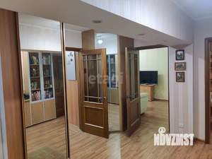 4-к квартира, вторичка, 100м2, 2/5 этаж