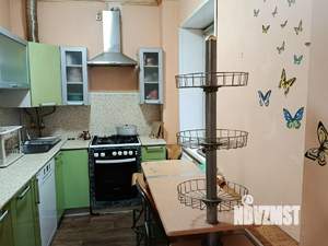 3-к квартира, вторичка, 56м2, 1/2 этаж