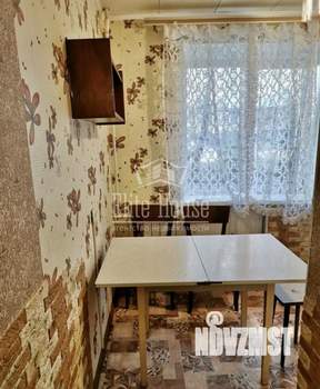 2-к квартира, вторичка, 46м2, 1/5 этаж