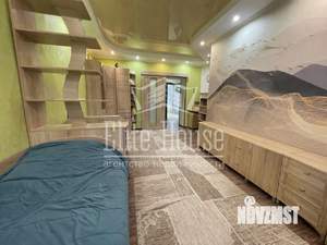 2-к квартира, вторичка, 64м2, 1/9 этаж