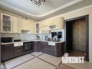 3-к квартира, вторичка, 87м2, 8/15 этаж