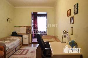 3-к квартира, вторичка, 93м2, 2/2 этаж