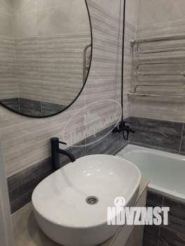 2-к квартира, вторичка, 65м2, 14/19 этаж