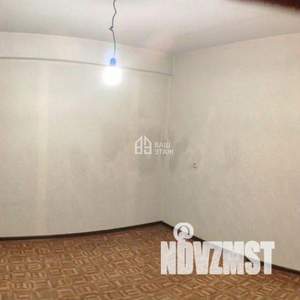 4-к квартира, вторичка, 59м2, 3/5 этаж