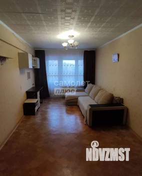 2-к квартира, вторичка, 42м2, 3/5 этаж