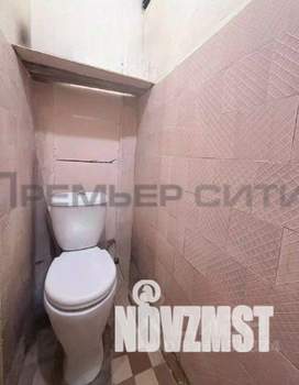 2-к квартира, вторичка, 42м2, 1/5 этаж