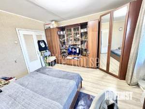 3-к квартира, вторичка, 65м2, 6/9 этаж