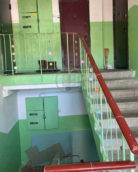 2-к квартира, вторичка, 42м2, 2/2 этаж