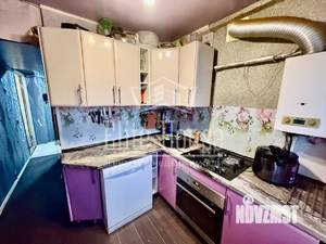 2-к квартира, вторичка, 42м2, 1/5 этаж