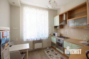 2-к квартира, вторичка, 70м2, 2/6 этаж