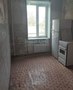 2-к квартира, вторичка, 58м2, 3/3 этаж