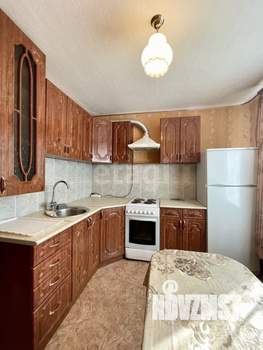 2-к квартира, вторичка, 52м2, 3/5 этаж